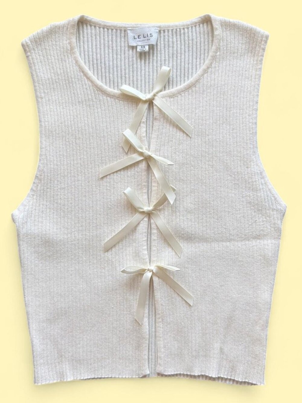 Le Lis Bows Knit Crop Top with peekaboo bow detailing XS